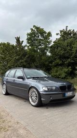 BMW E46 320i Touring - BMW 320 aus 2003: Kombi