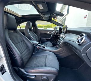 Mercedes CLA 250 - 6