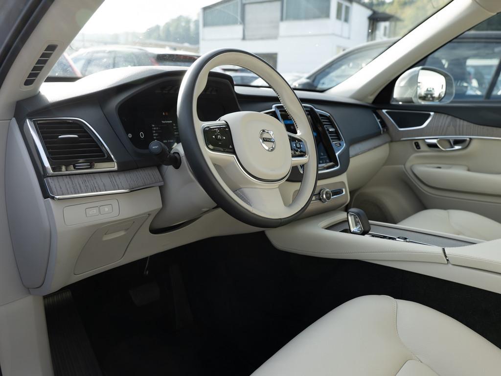 Volvo XC90 Recharge T8 AWD AHK ACC FACEL. STANDHZ LED