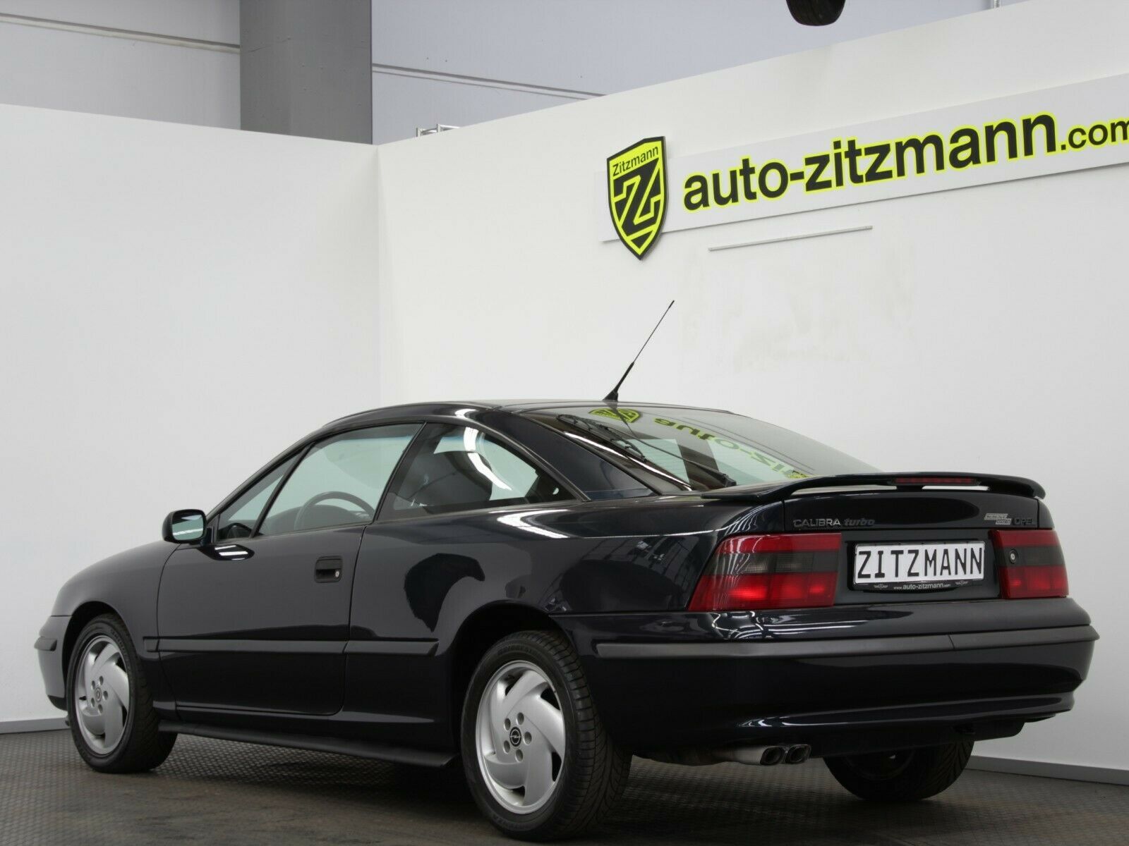 Fahrzeugabbildung Opel Calibra 2.0i 16V Turbo 4x4 Sammlerzustand