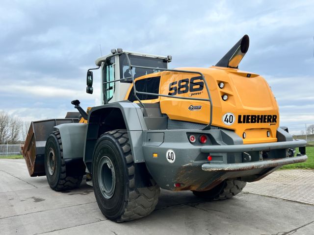 Liebherr L586 XPower++nur 7900h++(576/580)