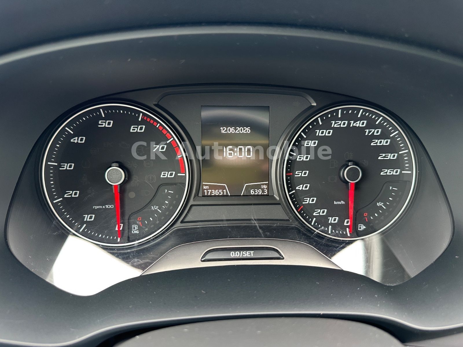 Fahrzeugabbildung SEAT Leon ST Style Automatik/Navi/Pano/Klimaa/LED/AHK