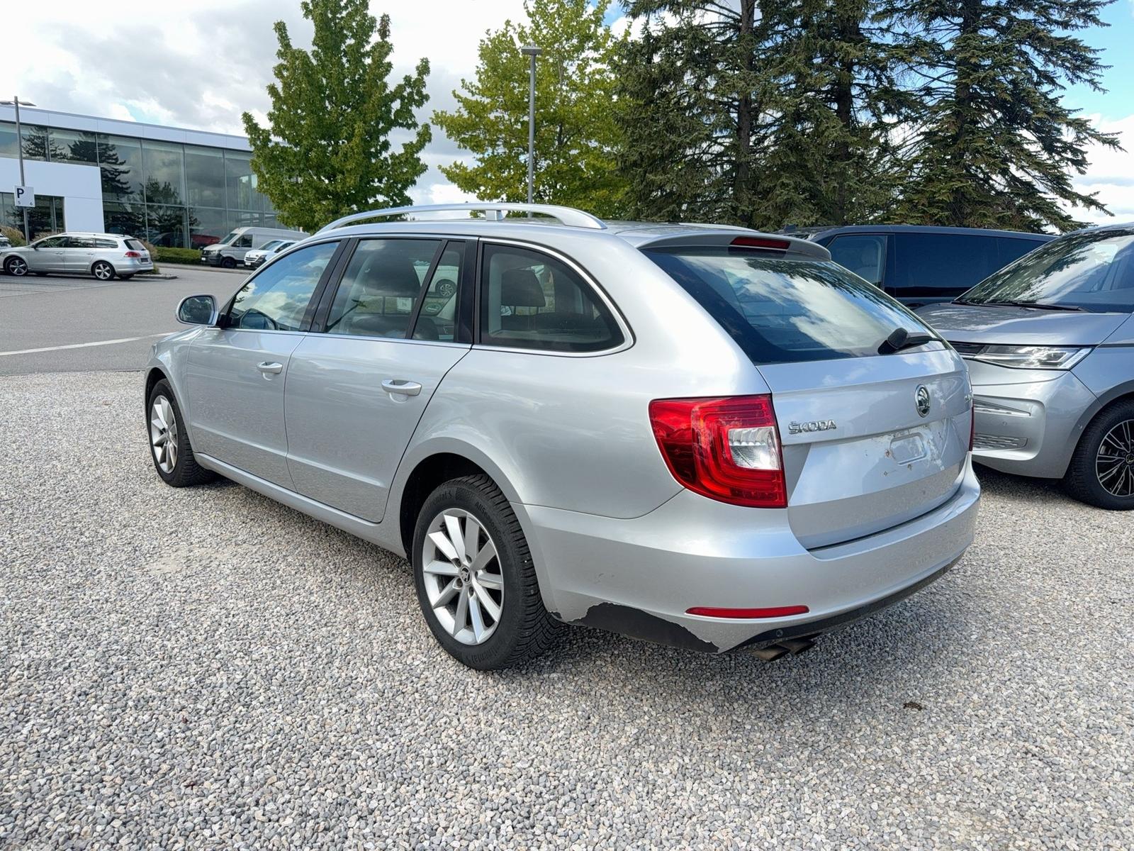 Skoda Superb 2014 — engine 1.598 cm³, 105 HP (77kW)