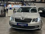 Skoda Superb Combi Exclusive *Xenon*PDC*Klima*DAB*Navi - gebrauchte Skoda Superb aus dem Jahr 2014