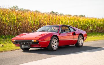 1982 Ferrari 308 — фото 1