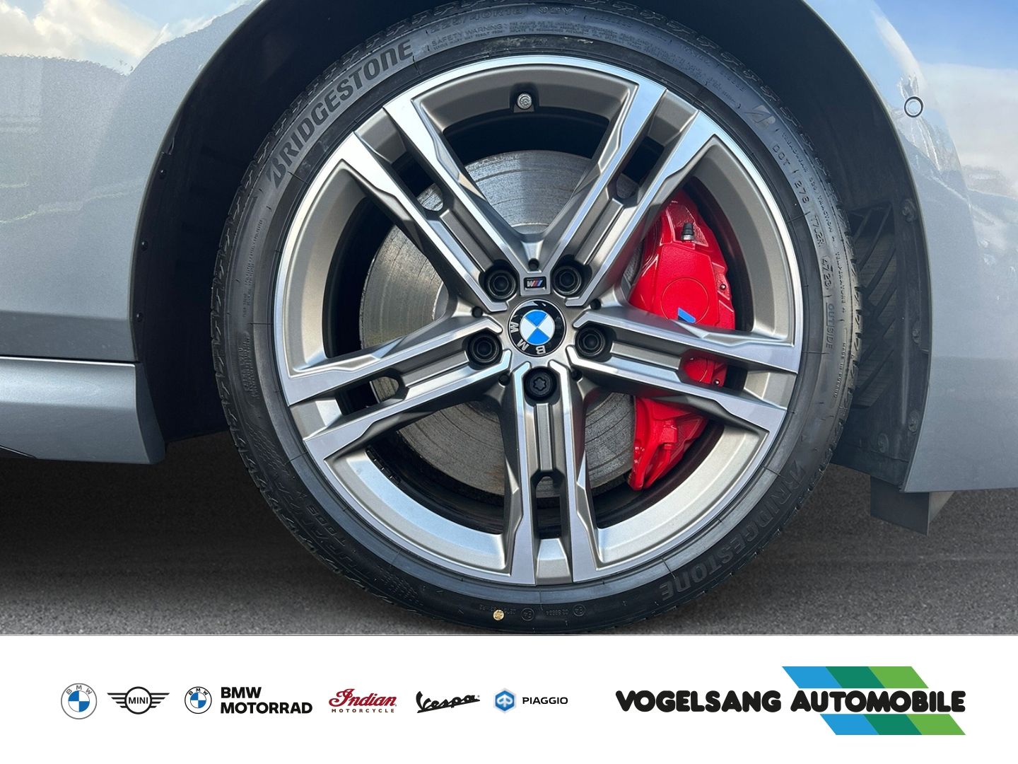 Fahrzeugabbildung BMW M235i xDrive,Gran Coupe,HUD,H&KSound,RFK,M Sport