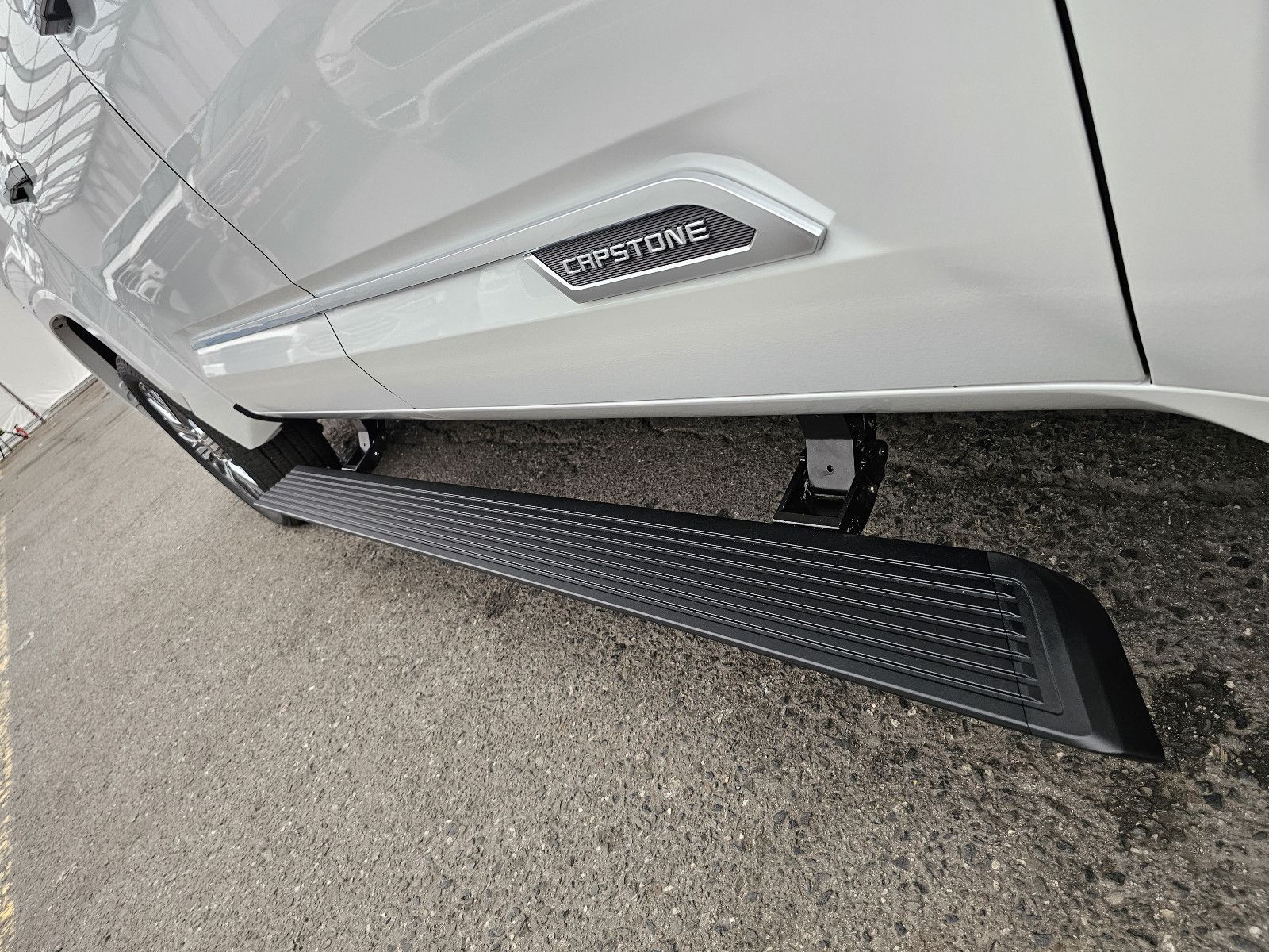 Fahrzeugabbildung Toyota Tundra Capestone T1: 74.000 EURO ! Stock !!!!!!!