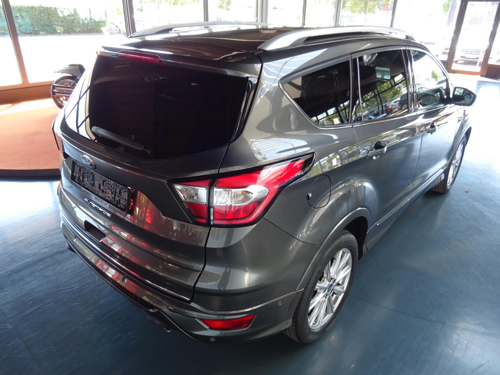 Ford Kuga TDCi 4x4 Vignale/ Navi/ BiXenon/ AHK/ 1Hand