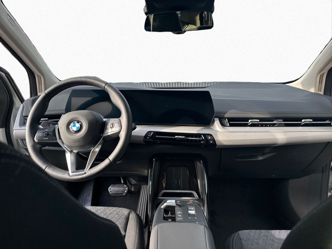BMW 218 - Bild 14