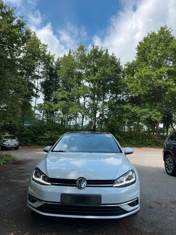 Image of Volkswagen Golf