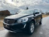Volvo XC60 Summum AWD*1.Hd*VOLL*AHK*PANO*WINTERPAKET* - Volvo XC60: Awd Summum