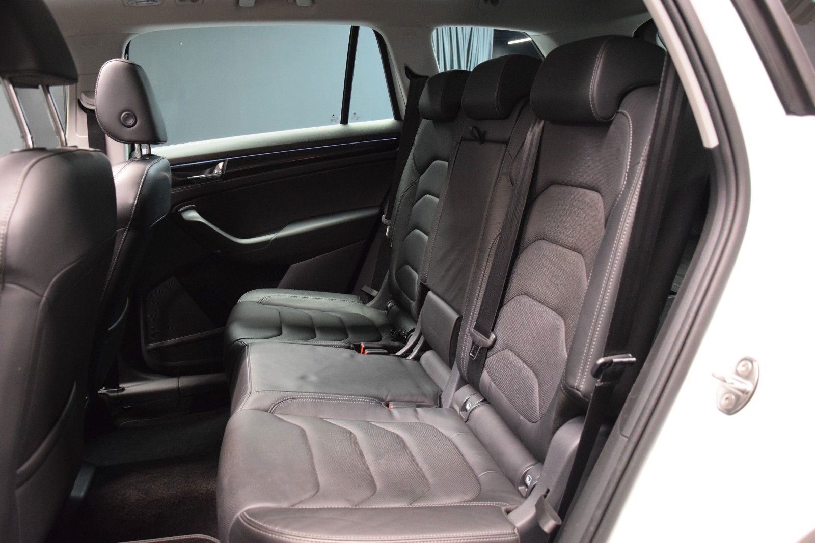 Fahrzeugabbildung SKODA Kodiaq Style 4x4 Pano LED Keyless Sitzbelüf. AHK