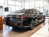 BMW i5 M60 xDrive Komfortsitze Panorama Klimaaut. - BMW i5 Gebrauchtwagen