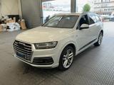 Audi SQ7 4.0 TDI quattro*MATRIX-LED*NACHTSICHT*ACC* - Audi SQ7 in Leipzig