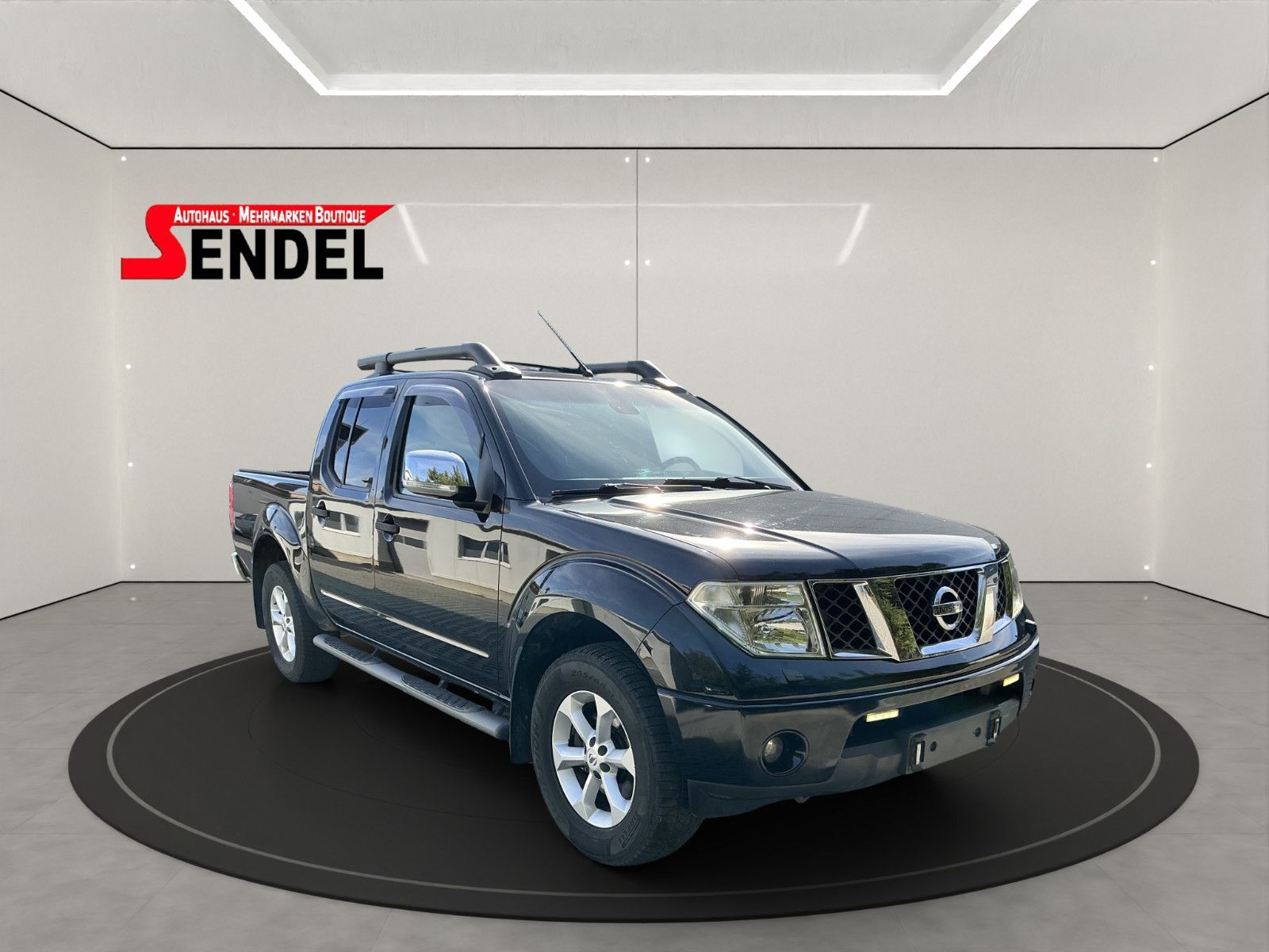 Nissan Navara Double Cab LE 4x4 | 171 ch | BVA | Cuir | Toit ouvrant | Sièges chauffants électriques | Attelage