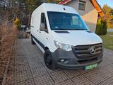 Mercedes-Benz eSprinter - weiße Mercedes-Benz eSprinter