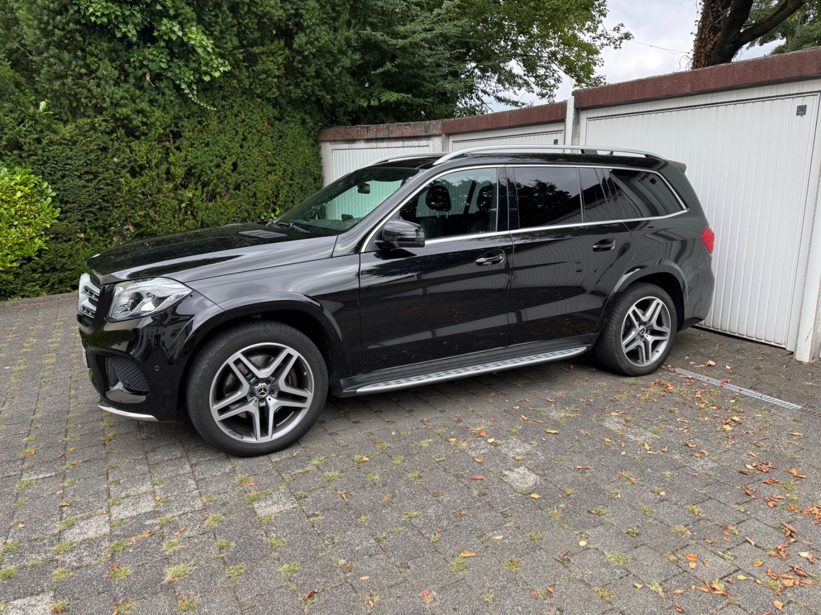 MERCEDES-BENZ GLS 350 d - AMG Line - 4-MATIC  MB-100 Garantie