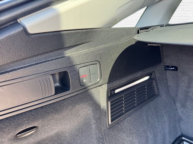 Fahrzeugabbildung Audi Q5 Sportback advanced 40 TDI quattro 204 PS S tr