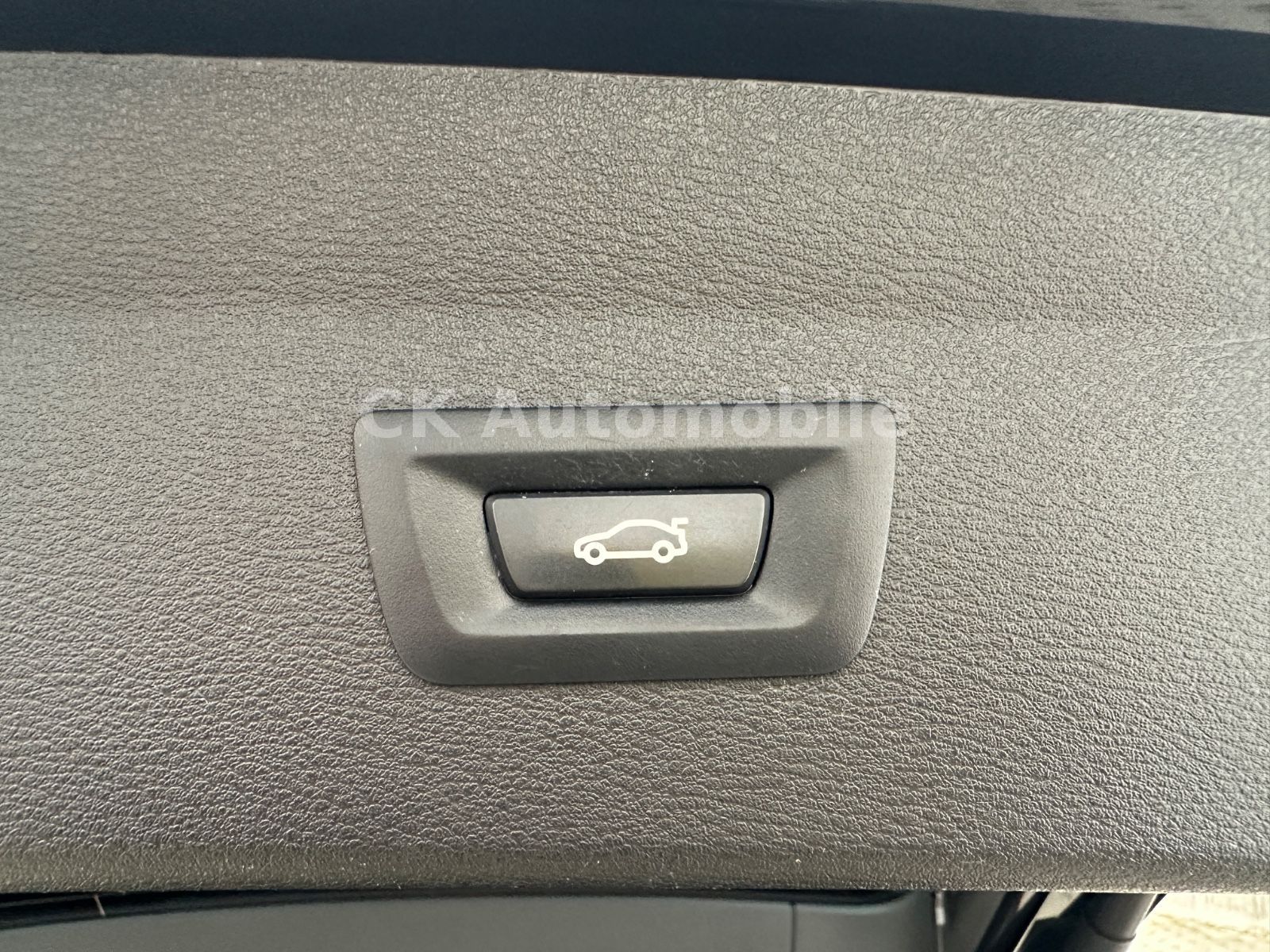 Fahrzeugabbildung BMW X1 xDrive 20 d M Sport/Pano/Navi/Kamera/LED/AHK