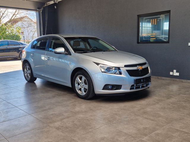 Chevrolet Cruze Hatchback LT*PDC*Klima*