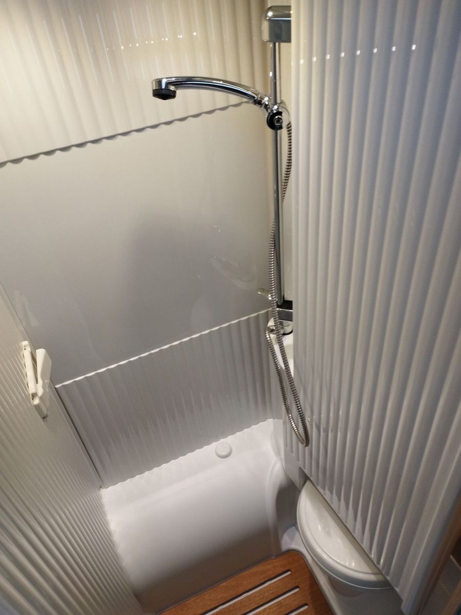 Fahrzeugabbildung Sunlight V 60 RFK,Fahrradträger