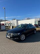Volkswagen VW Passat Comfortline 1.4 TSI 150 PS / ACC / ele - Volkswagen Passat: Schwarz