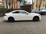 Mercedes-Benz C 250 AMG Line Autom. AMG Line - Mercedes-Benz C 250: Coupe