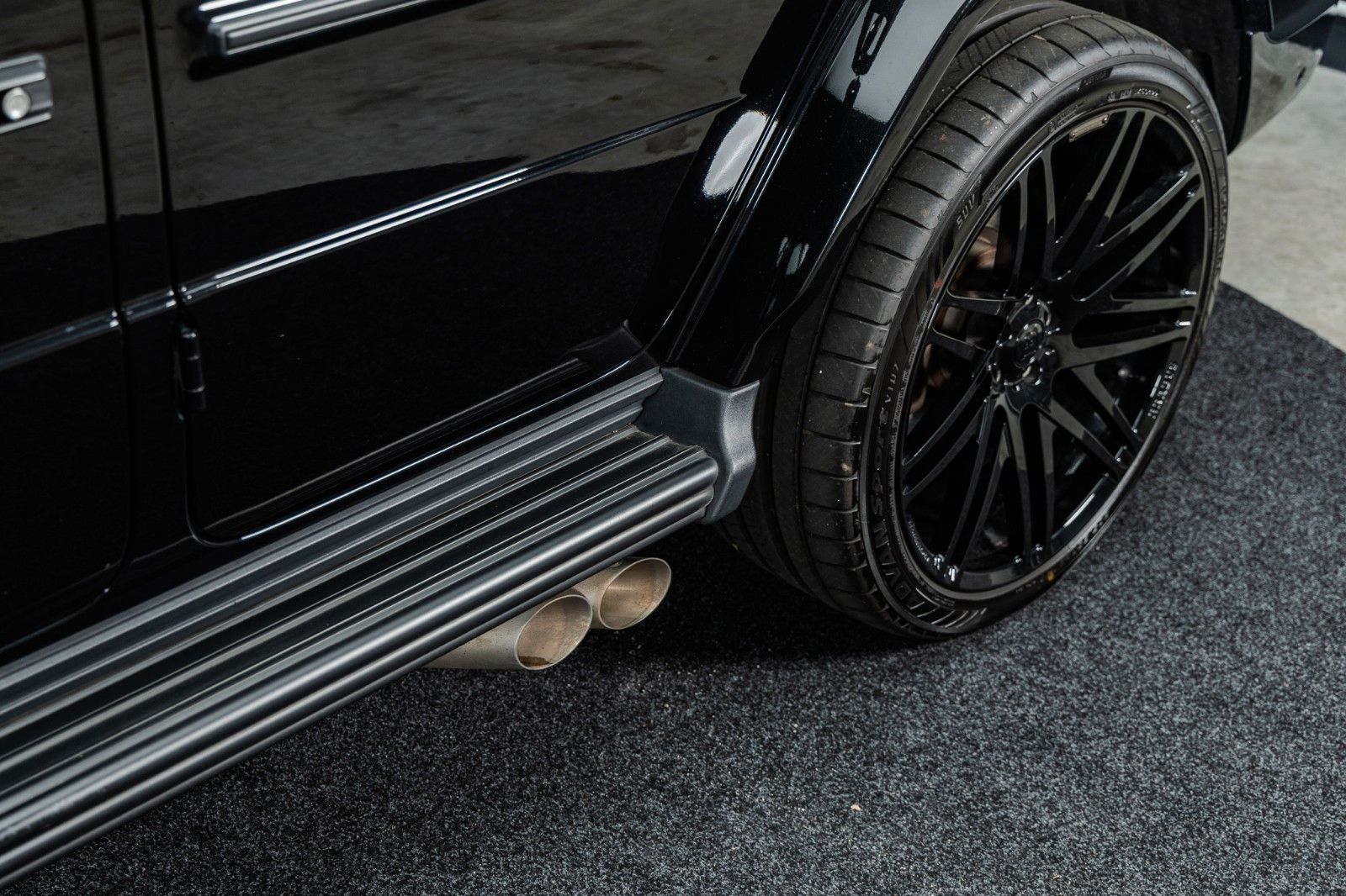 Fahrzeugabbildung Mercedes-Benz G 500 + Brabus + Burmeister + Standheiz. + Carbo