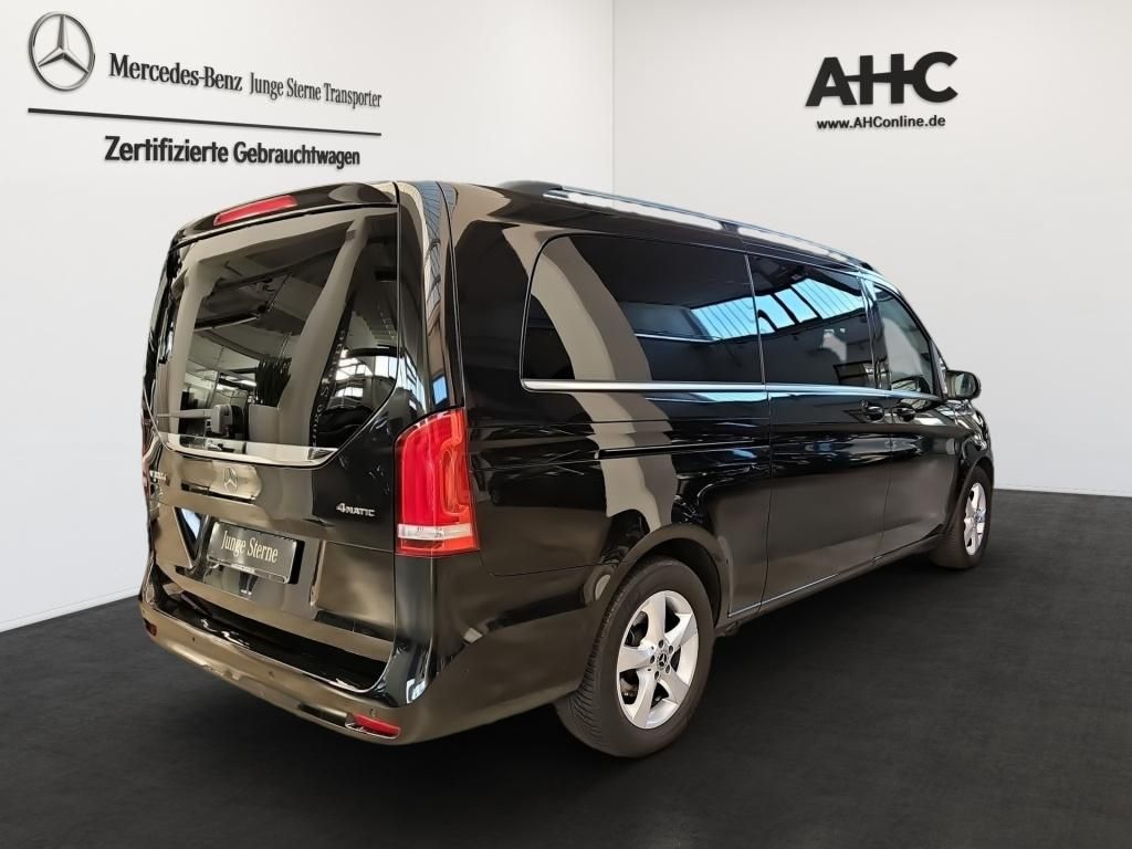 Fahrzeugabbildung Mercedes-Benz V 300 AVG extralang 4x4 8 Sitze 2,5tAHK DISTRONI