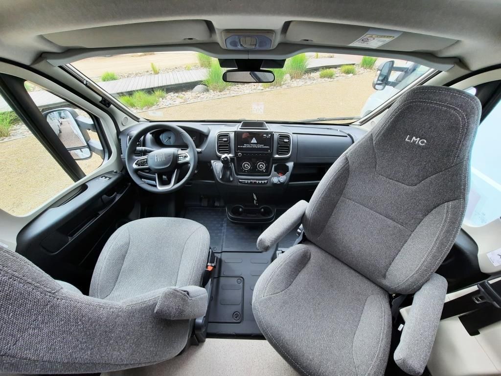 Fahrzeugabbildung LMC Cruiser 750 EF Verfüg./Sparen Sie 8.421,- €