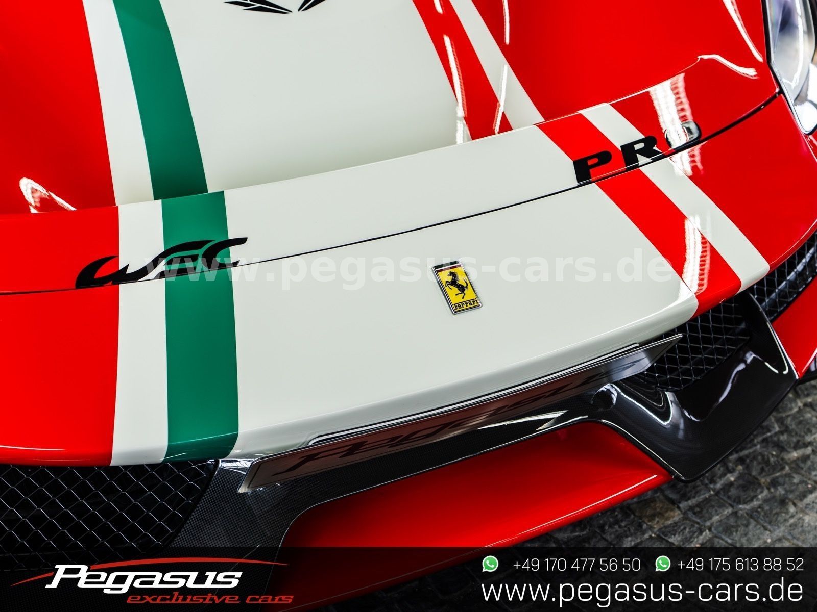 FERRARI 488 Pista - 12