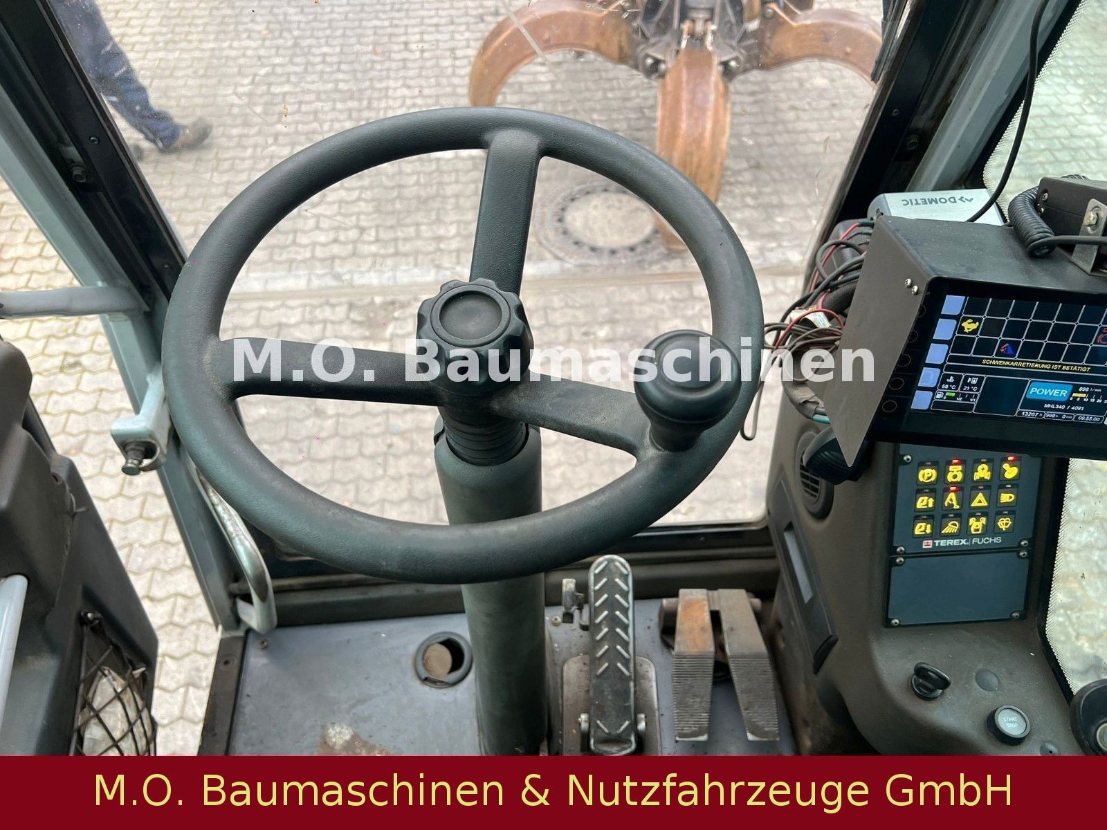 Fahrzeugabbildung Fuchs MHL 340  / AC  /Polypgreifer / ZSA /AC / Hochf.K