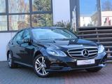 Mercedes-Benz E 200 Autom. Leder Sitzheizung Klimaauto. Navi - Mercedes-Benz E 200 in Düsseldorf