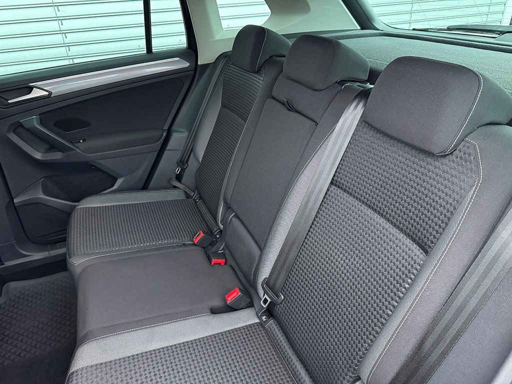 Tiguan 1.5 TSI "ACTIVE" *NAVI*LED*KAMERA*