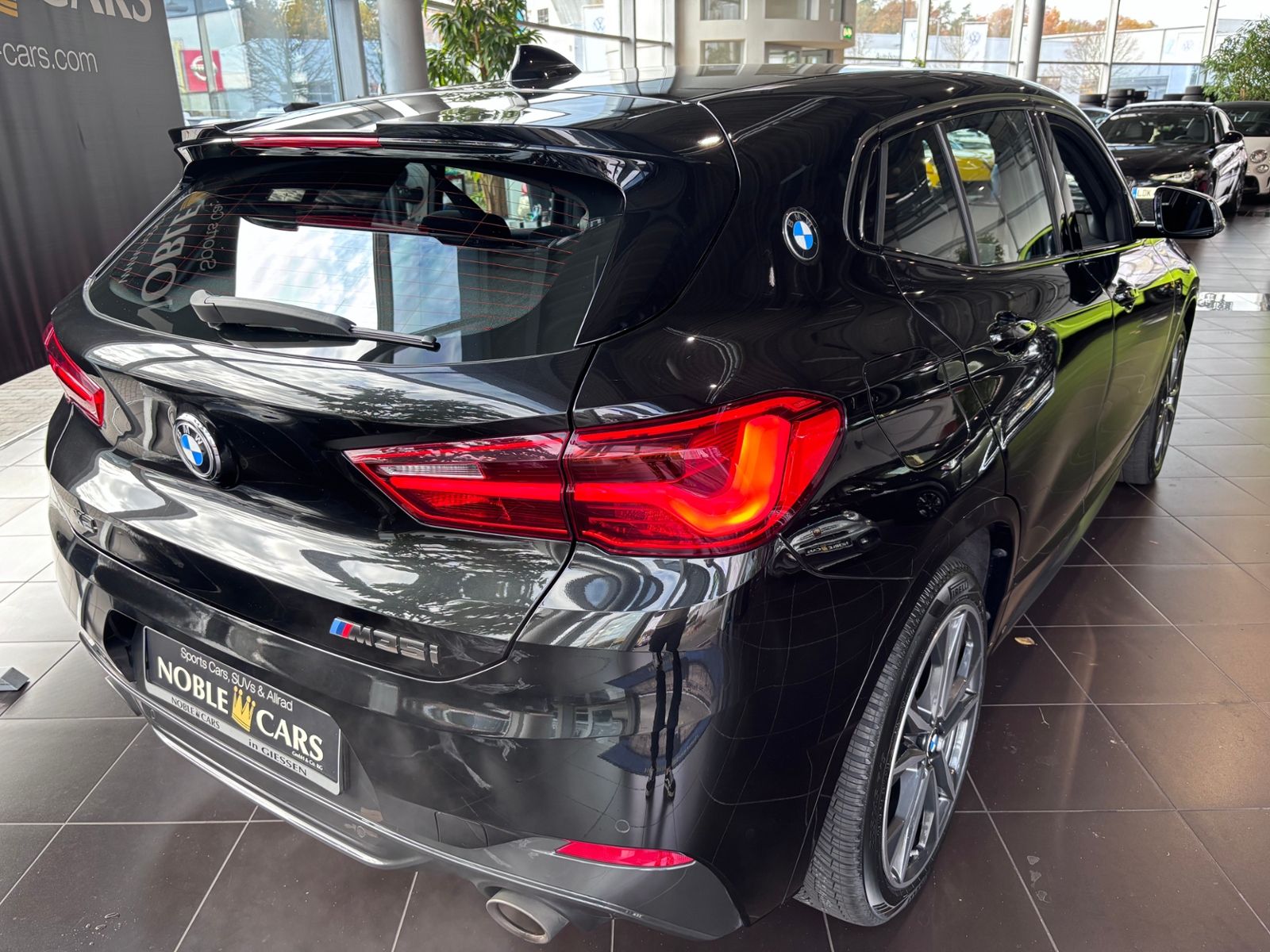 Fahrzeugabbildung BMW X2 xDrive M35 i HUD RFK LED