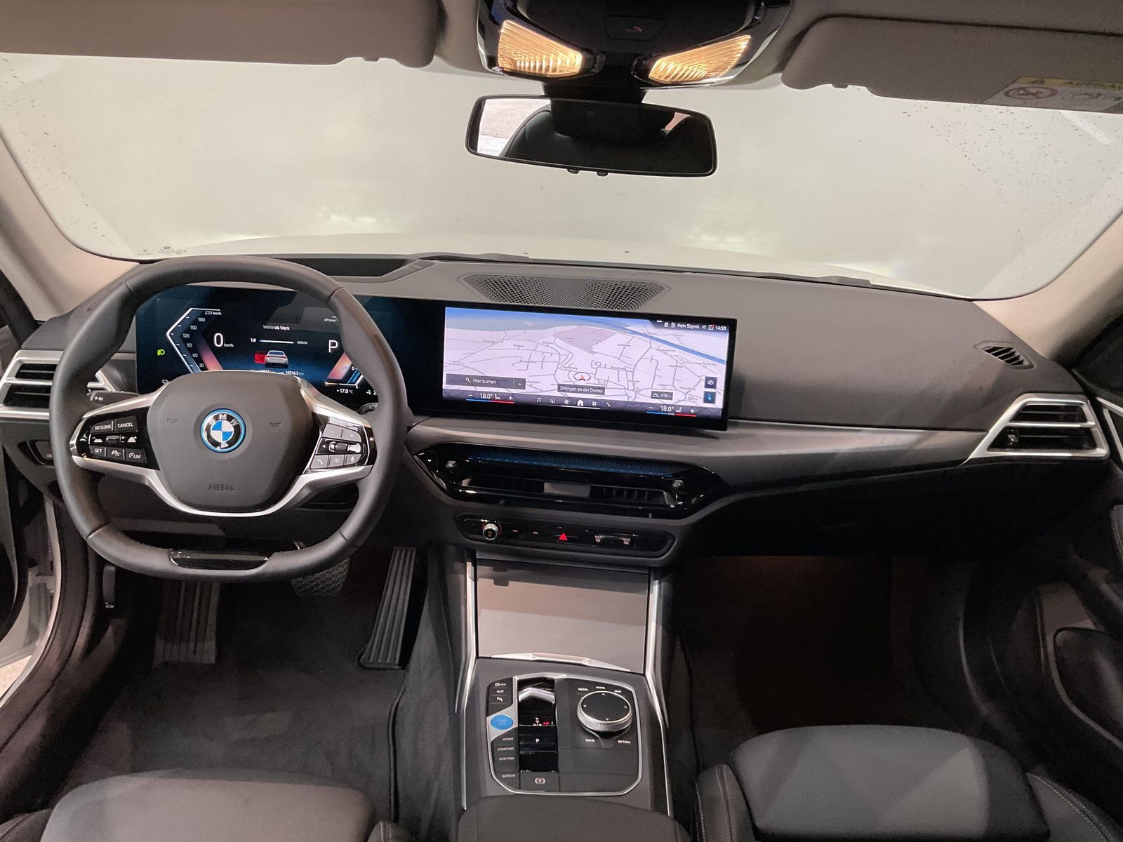 Fahrzeugabbildung BMW i4 eDrive35 |M Sportbremse |Komfortzugang |HiFi