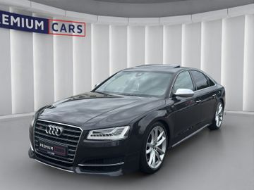 Audi S8 - 1