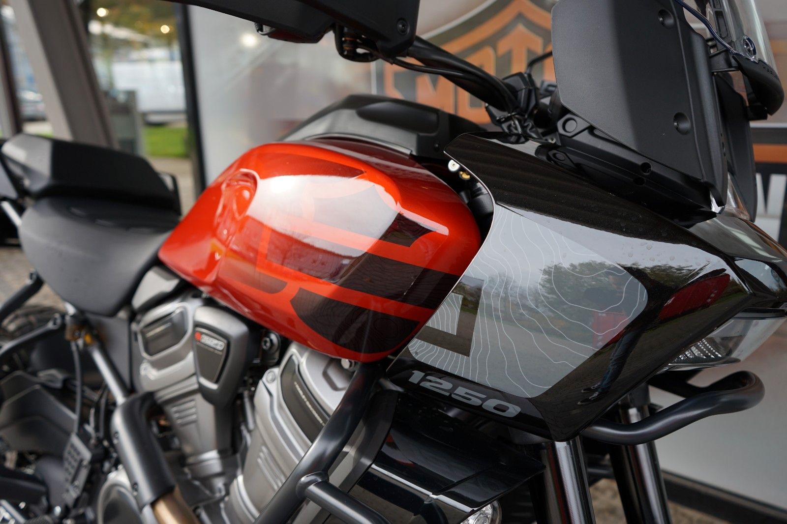 Fahrzeugabbildung Harley-Davidson Pan America Special - MY25 - EX Demo - Rot Fire