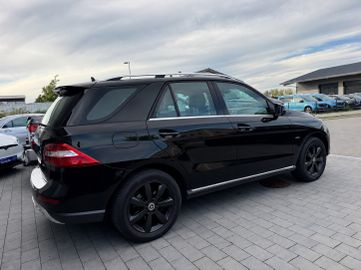 Mercedes ML 350 - 3
