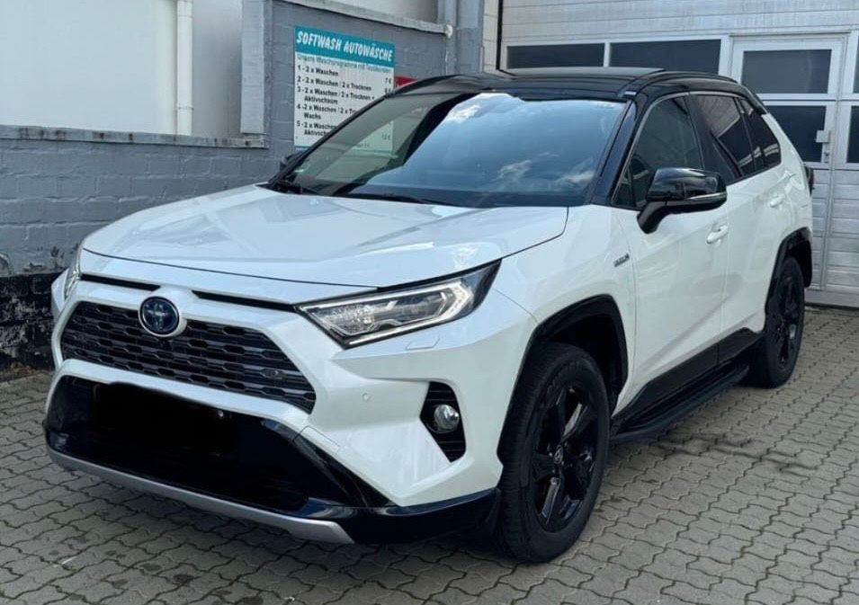 Image of Toyota RAV 4