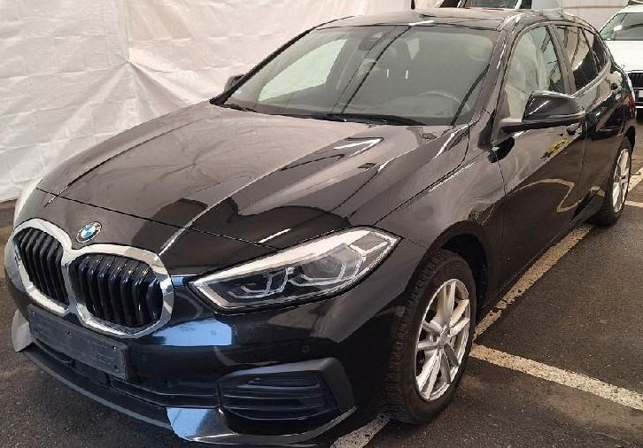BMW 116 d Lim.Aut+NAVI+LIVE COCKPIT+HEAD UP+LED+PDC