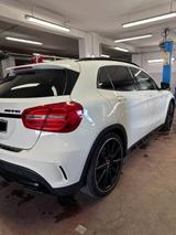 Mercedes-Benz GLA 45 AMG 4MATIC DCT AMG - Mercedes-Benz in Dresden