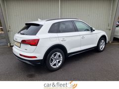 Fahrzeugabbildung Audi Q5 50 TFSIe quattro advanced LED SiHz PDC DAB