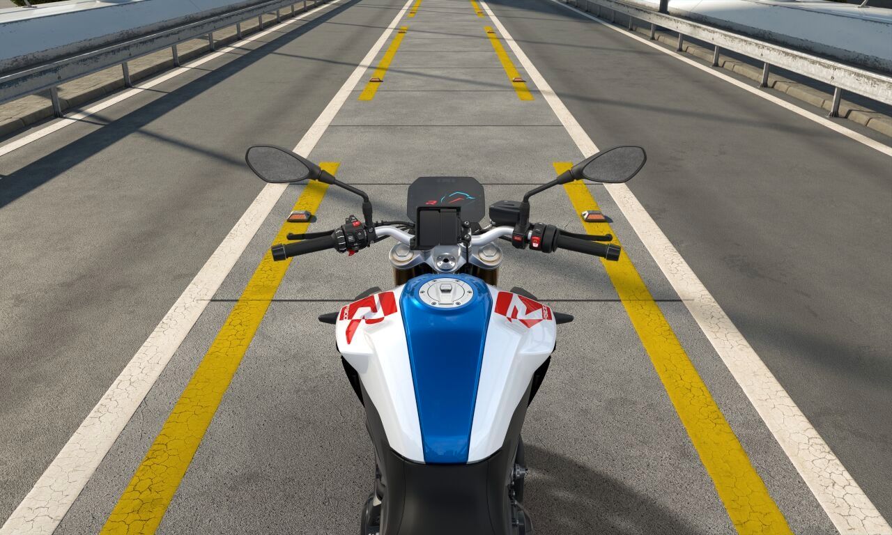 Fahrzeugabbildung BMW F 900 R Style Sport 4 Pakete