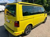Volkswagen T6 California Beach 4Motion DSG 4-Sitzer - Volkswagen T6 California in Nürnberg