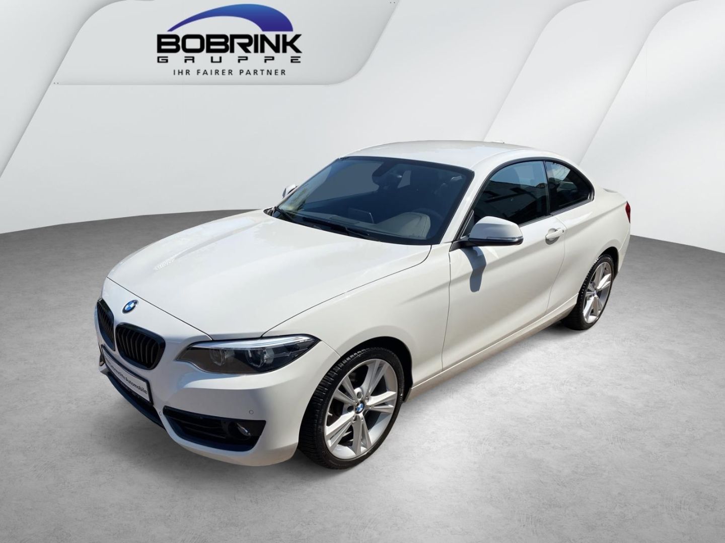 BMW 218 i Coupe Sport Line SHZ Navi HiFi PDC