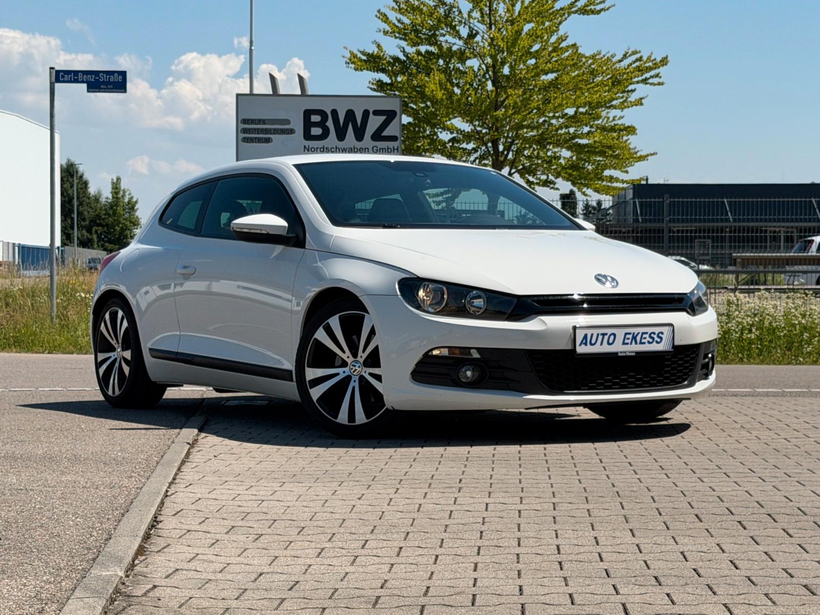 Volkswagen Scirocco 2.0 TSI DCC*DYNAUDIO*A/C*TEMP