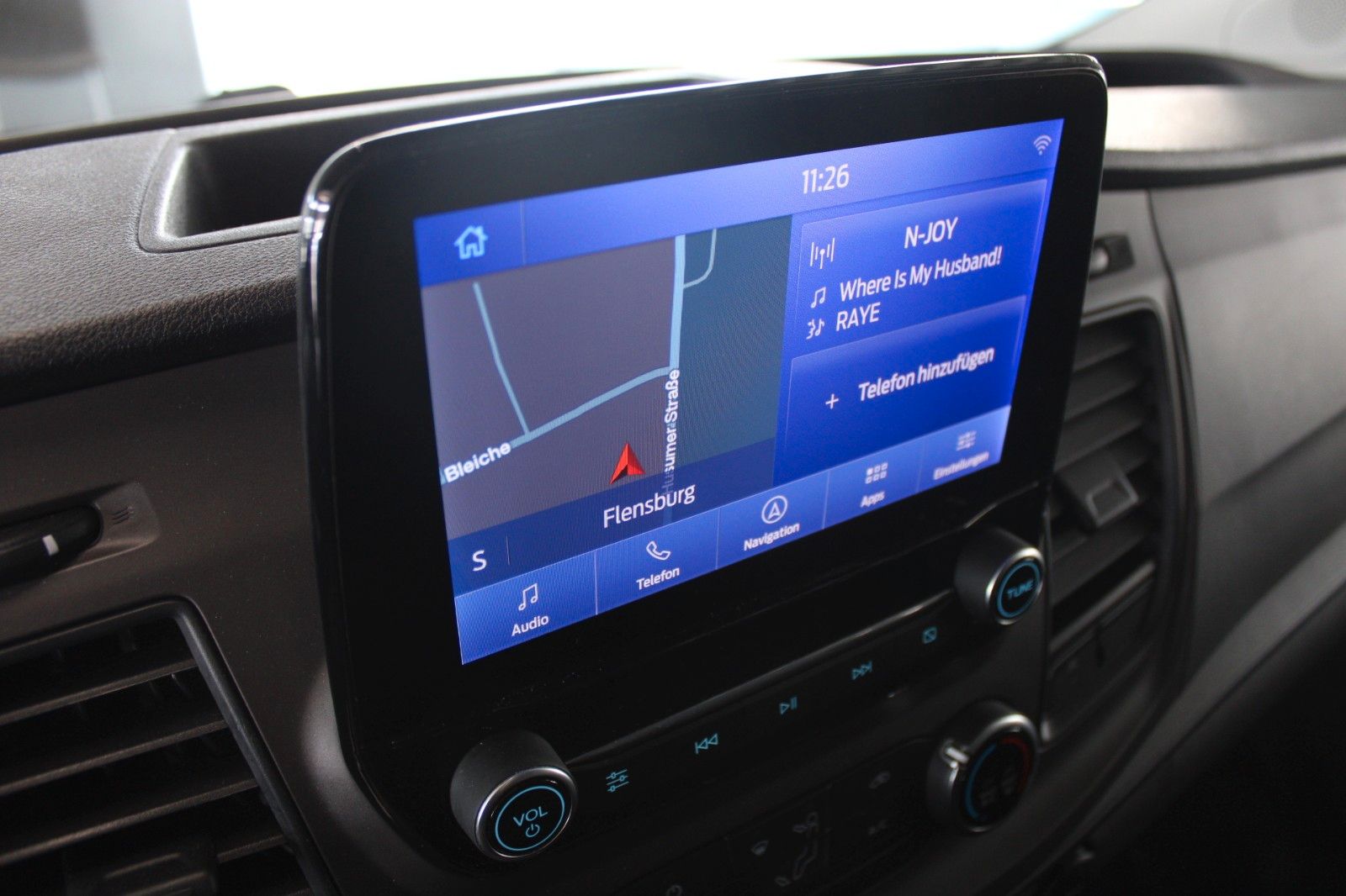 Fahrzeugabbildung Ford Ford Nugget PLUS Aufstelldach Aut WC Markise AHK