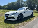 Mercedes-Benz SLK 350 BlueEFFICIENCY Autom. - - Mercedes-Benz SLK