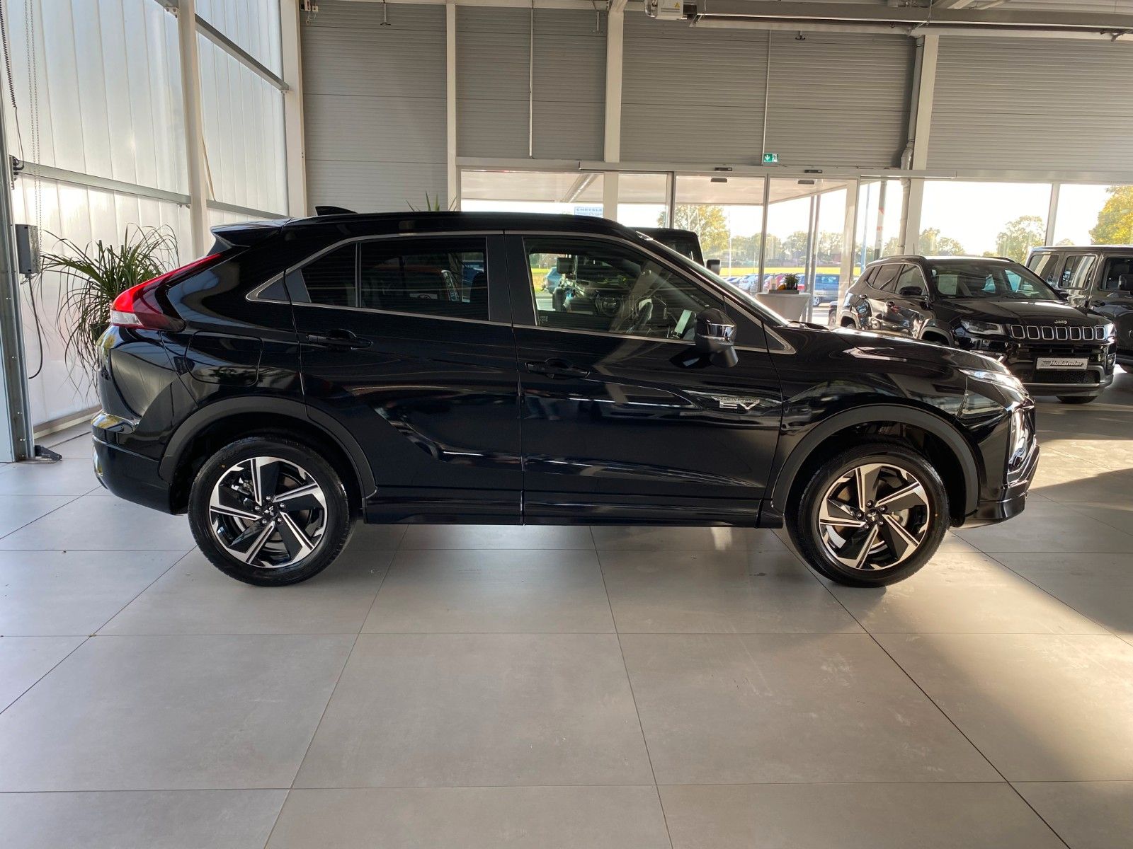 Fahrzeugabbildung Mitsubishi Eclipse Cross Plus Select Paket